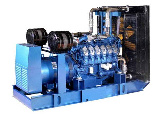 临汾康明斯30kw小型柴油二手发电机组 临汾康明斯30kw小型柴油二手发电机组